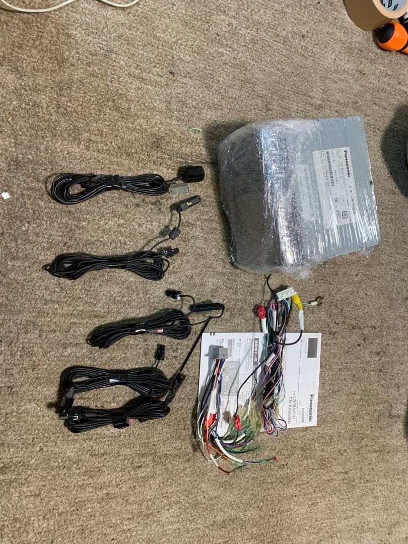 カーナビ Panasonic CN-RE05D