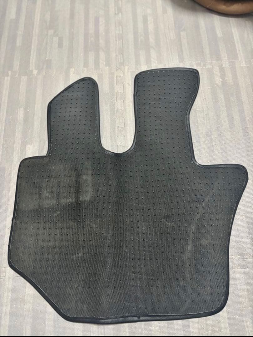 コスモス　レッド　シートカバー