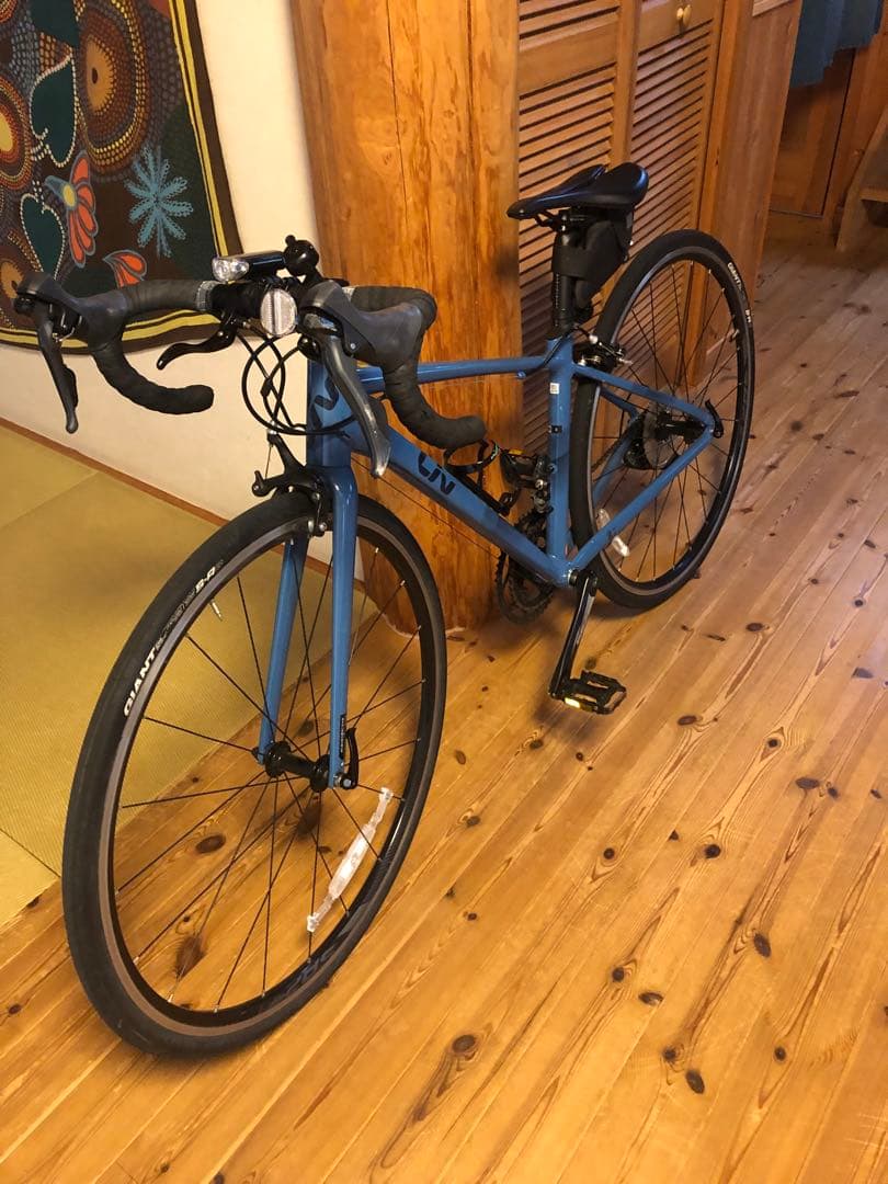 直接引き取り限定Giant Liv ロードバイク 青
