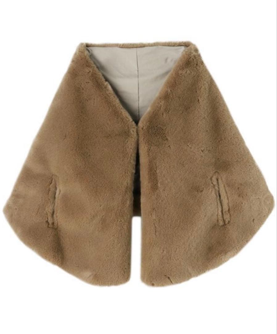 【値下げしました】 新品タグ付き　JENNE リッチボリュームファーケープ