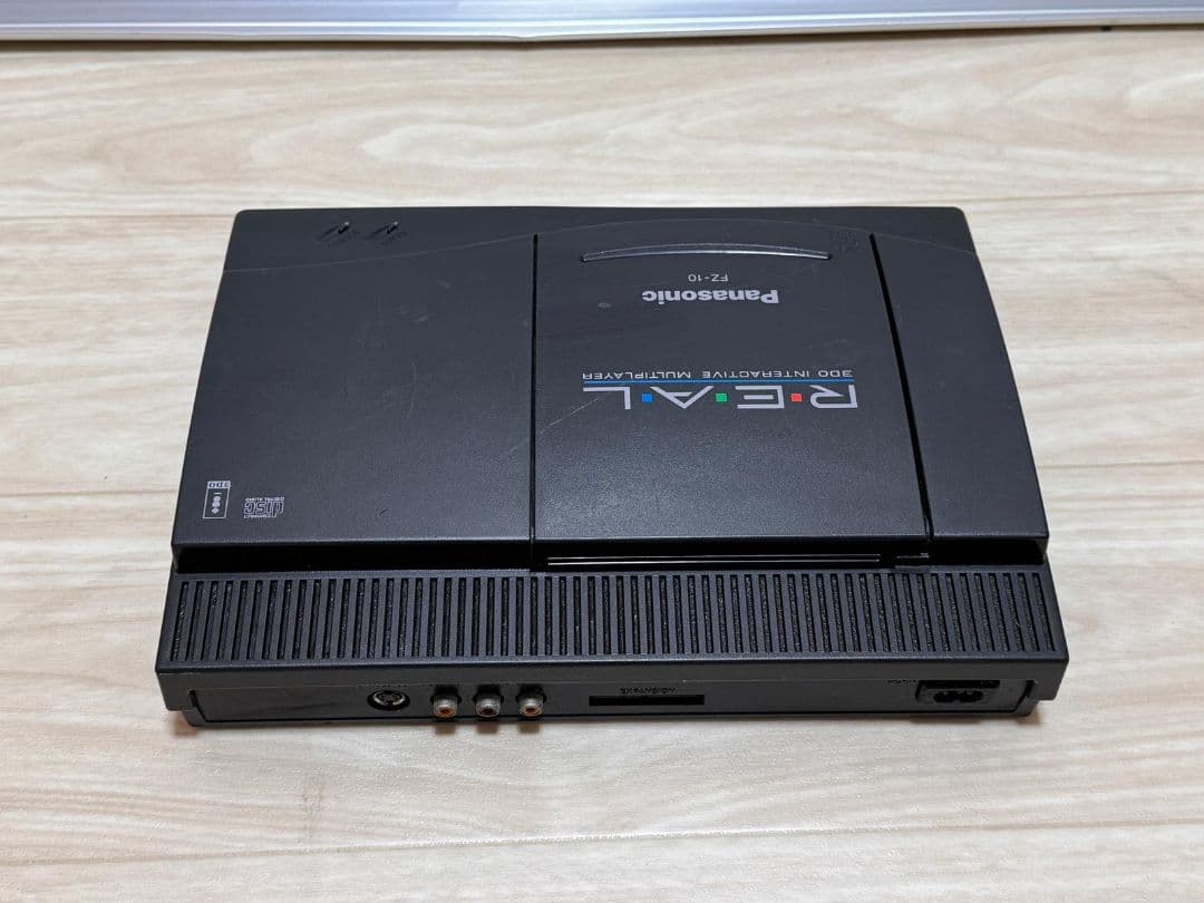 Panasonic FZ-10 R.E.A.L 3Dゲーム機 動作確認済み