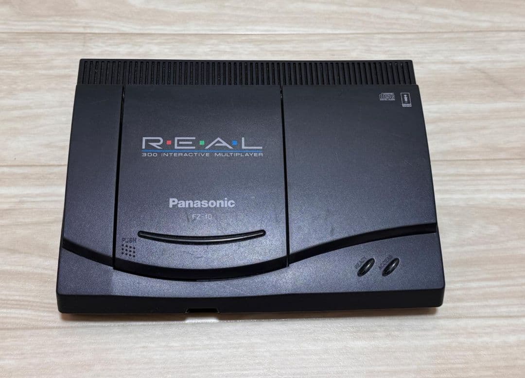 Panasonic FZ-10 R.E.A.L 3Dゲーム機 動作確認済み