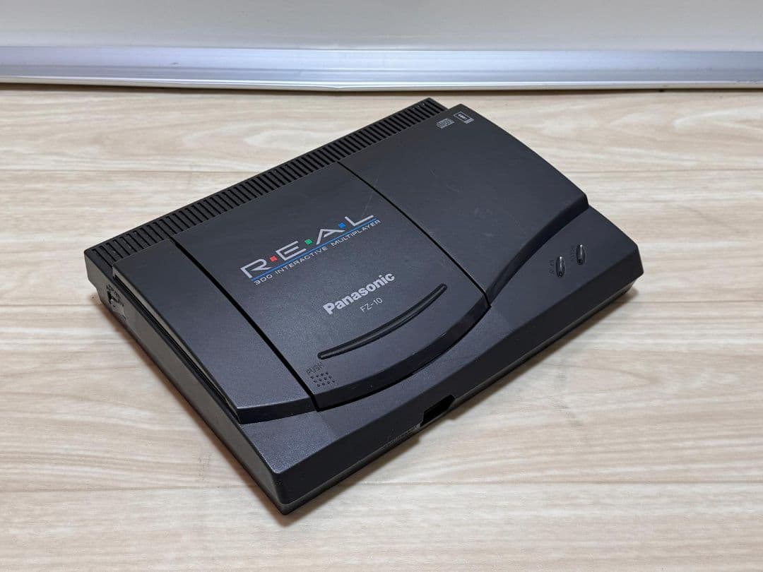 Panasonic FZ-10 R.E.A.L 3Dゲーム機 動作確認済み