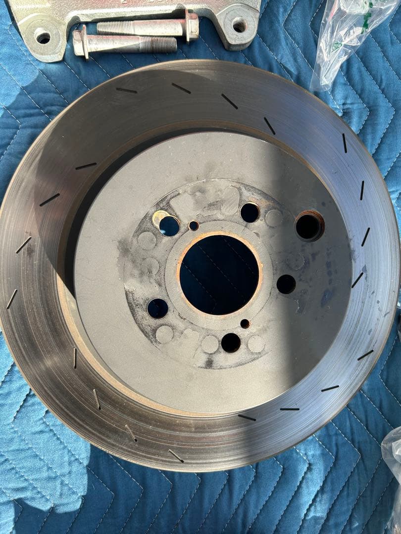 走行1000km GR86(ZN8) GRモノブロックブレーキキット　エンドレス