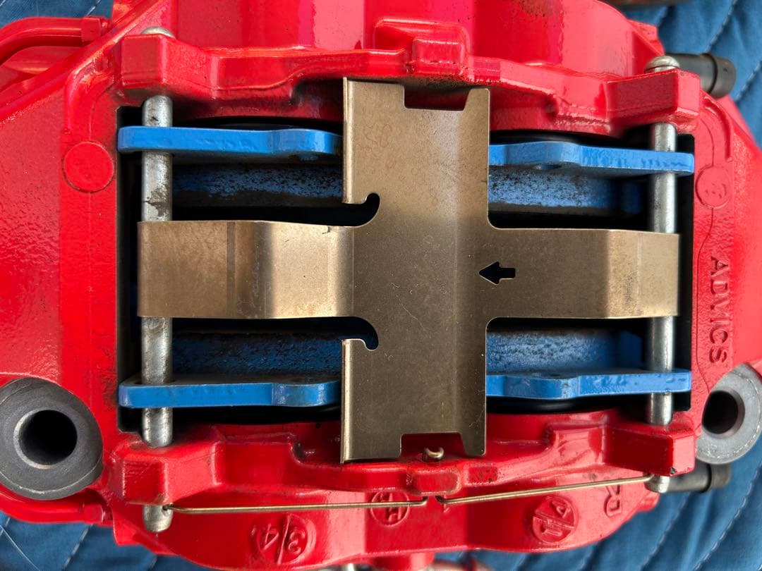 走行1000km GR86(ZN8) GRモノブロックブレーキキット　エンドレス