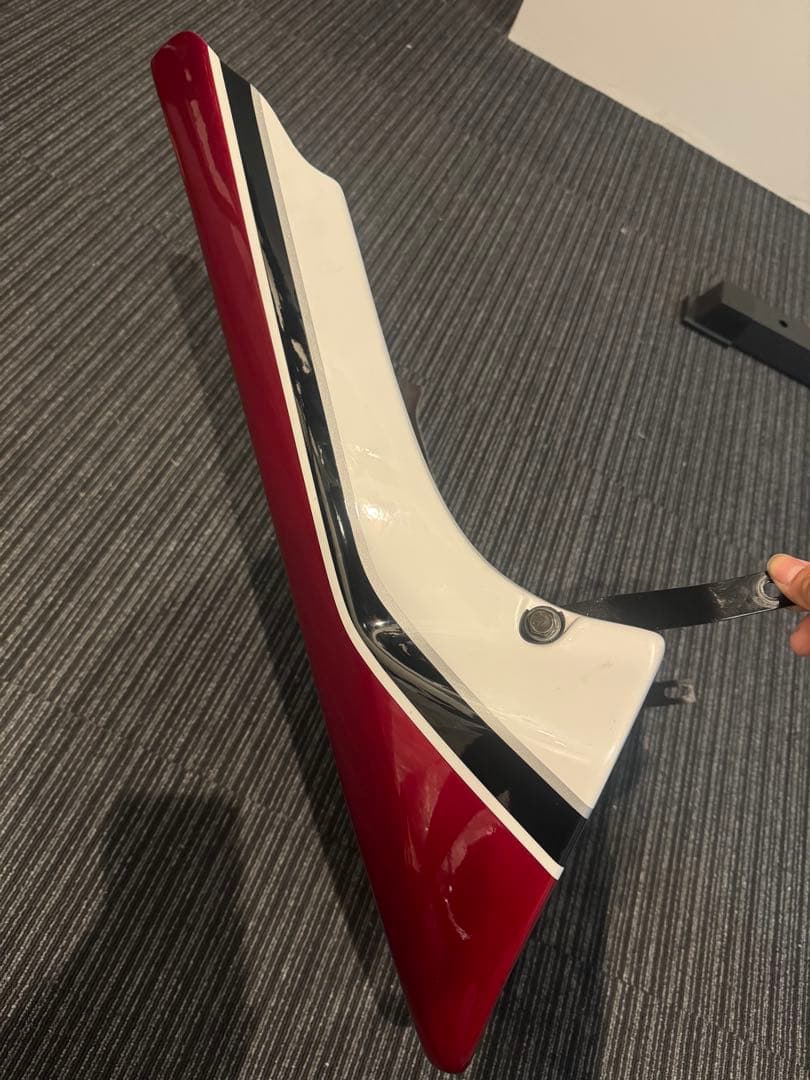 CB400SF Revo アンダーカウル　CBXカラー MOTOZOOM製?