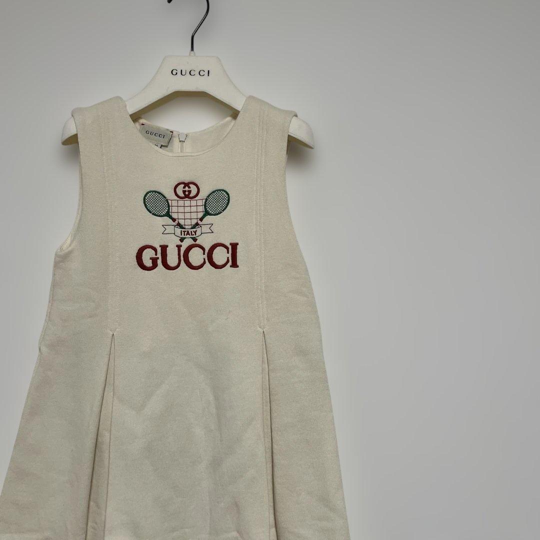 GUCCI グッチ　ノースリーブワンピース アイボリー　130cm