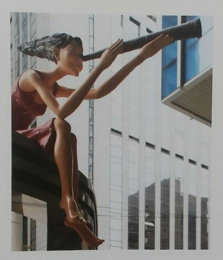 【値下可】1,000 Facades　C3