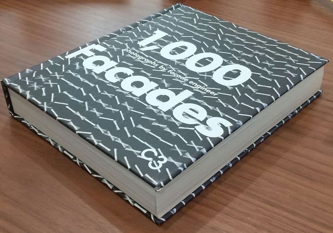 【値下可】1,000 Facades　C3