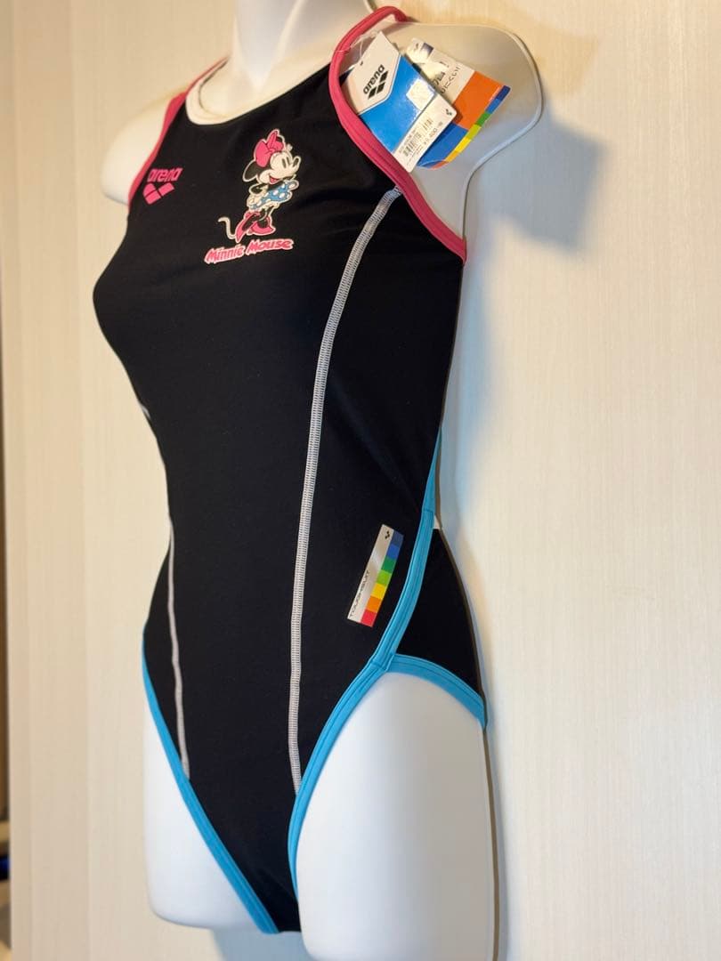 arena ×ディズニー長持ちタフスーツ競泳水着DIS-6353W L BKPT