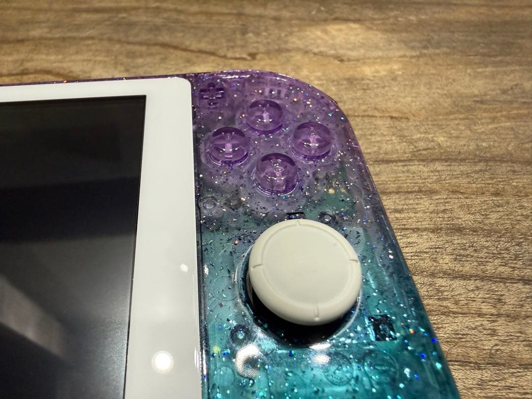 Nintendo Switch Lite 碧色とパープルのグラデーションカラー