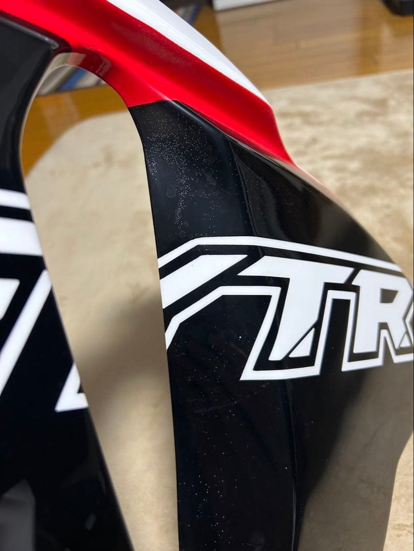 6/15 処分 YZF-R1 レーシングカウルセット