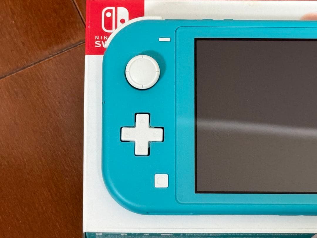 饒*太様 【中古品】Nintendo Switch Lite ターコイズ