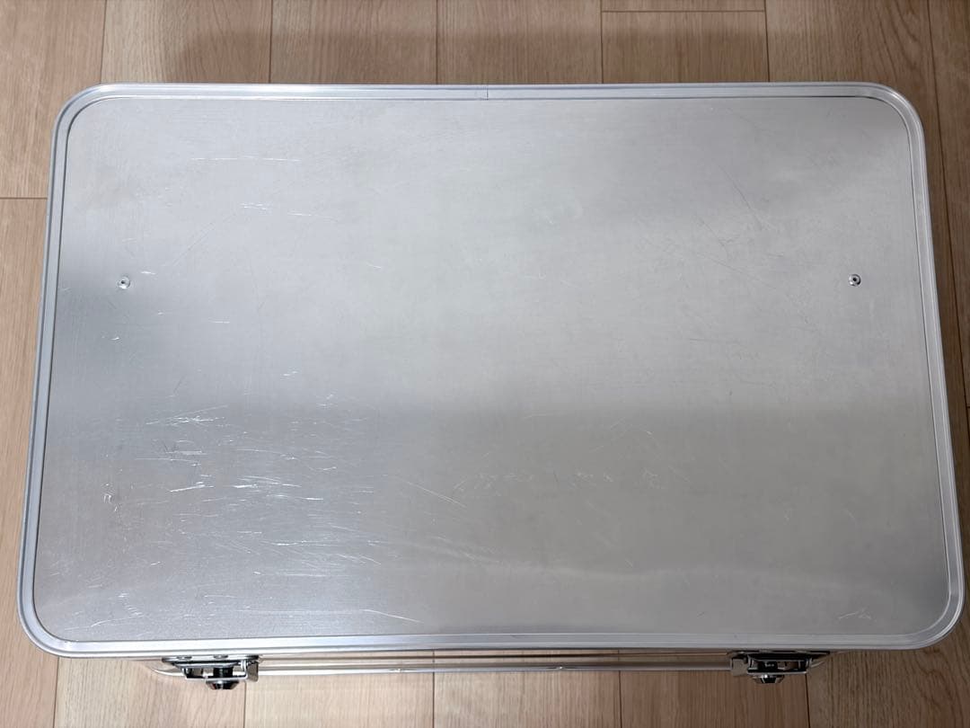 Wanderout / Universal Box 47L アルミコンテナ