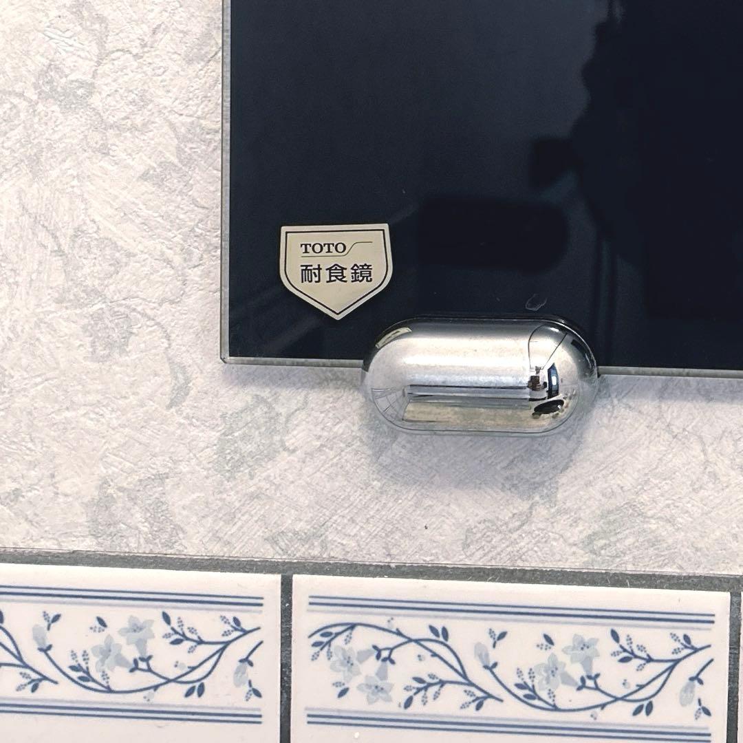 TOTO 耐食鏡　壁掛け鏡　化粧鏡　鏡　ミラー　角形　レトロ　70×70cm