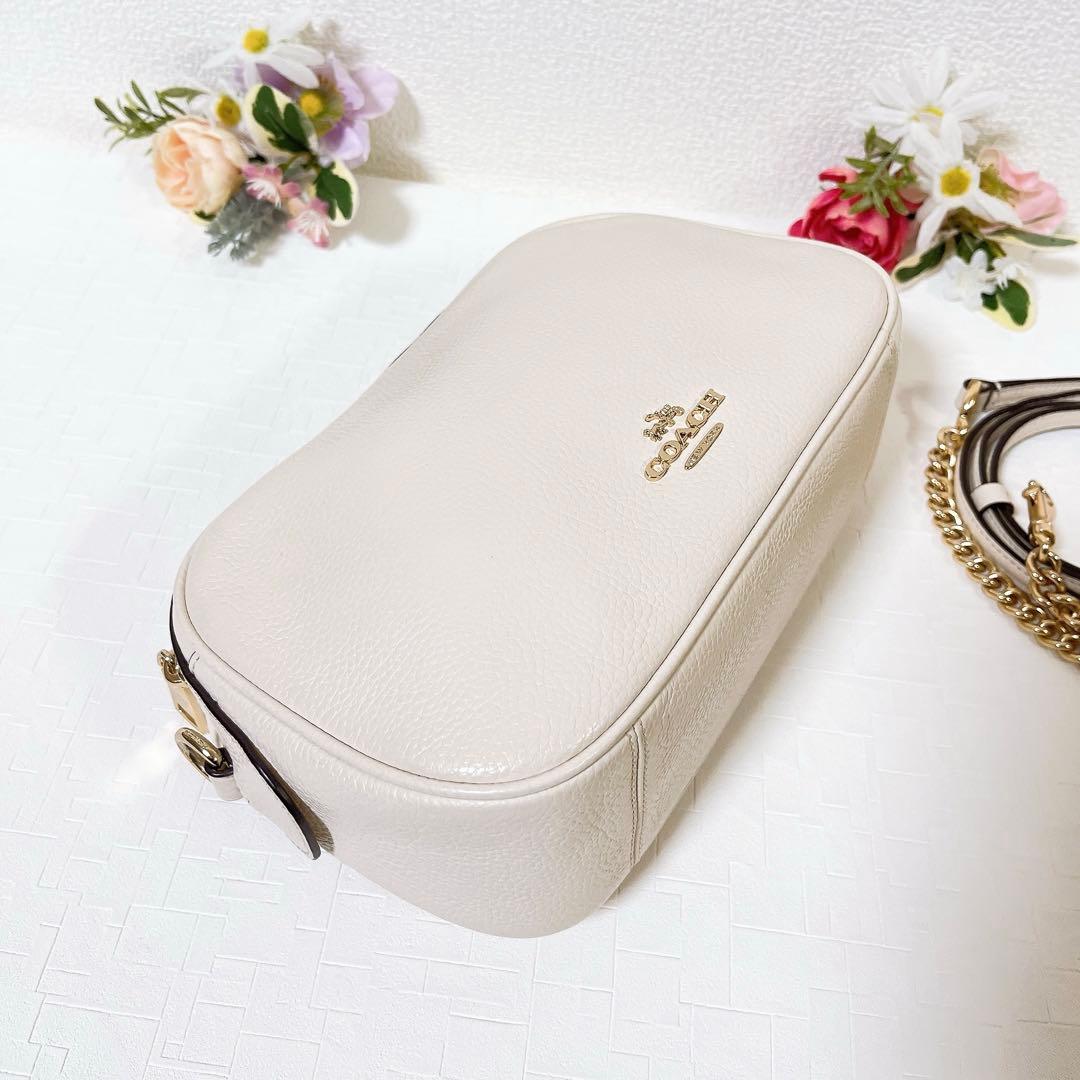 【美品】COACH ショルダーバッグ 斜め掛け カメラバッグ チェーン チャーム