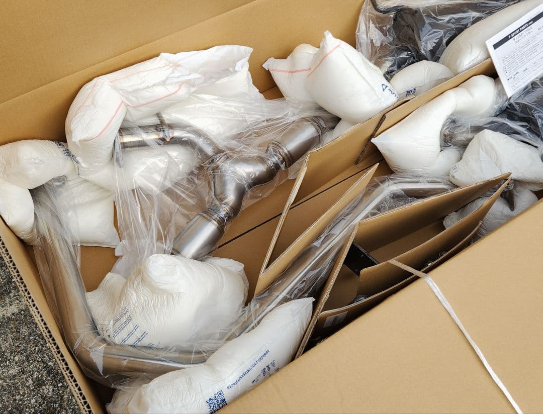 【商談済】TRD｜4本出し スポーツマフラー｜LEXUS ES｜ES300h