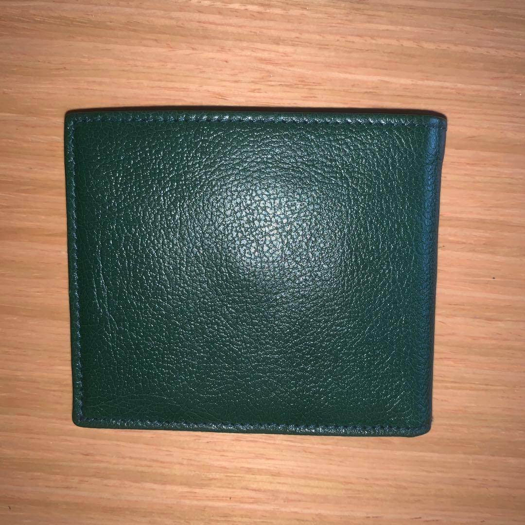 メンズ　二つ折り財布