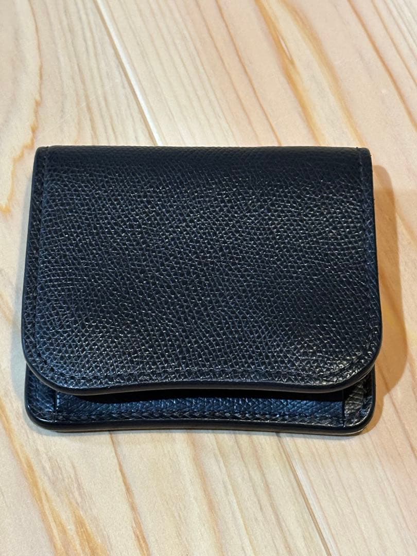 ワイルドスワンズ　黒 レザー 二つ折り財布　最終価格
