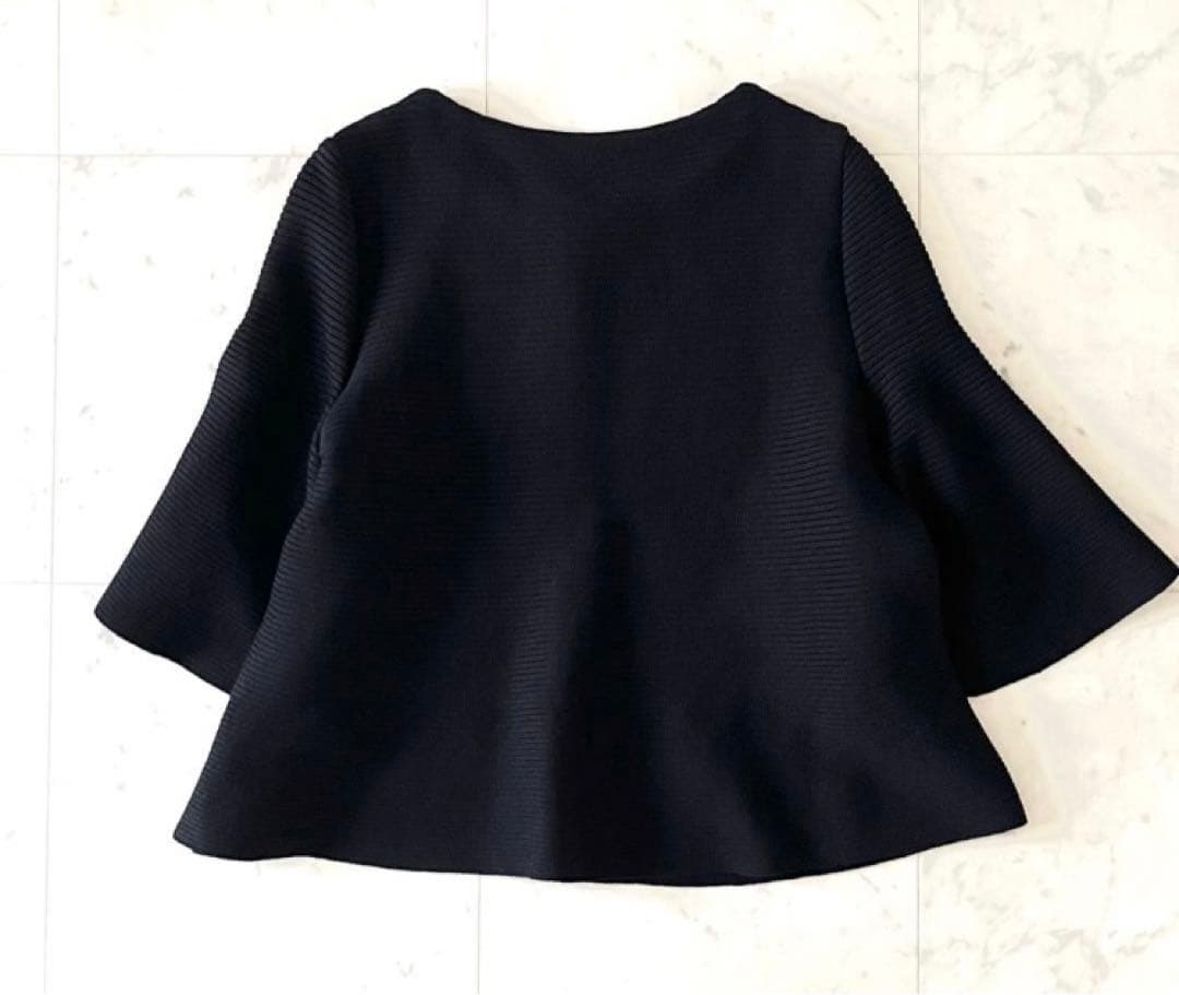 ADORE 黒 ノーカラージャケット