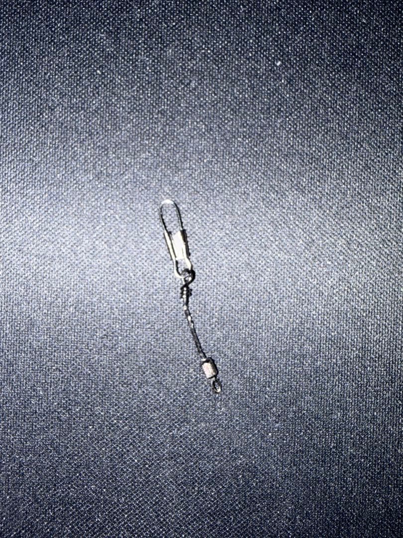 遠矢ウキ超遠投・小 1.0号２本　小0.8号　社外トップ