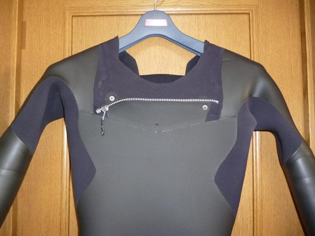 伊*藤様 Billabong（ビラボン）チェストジップセミドライ 全身裏起毛 M