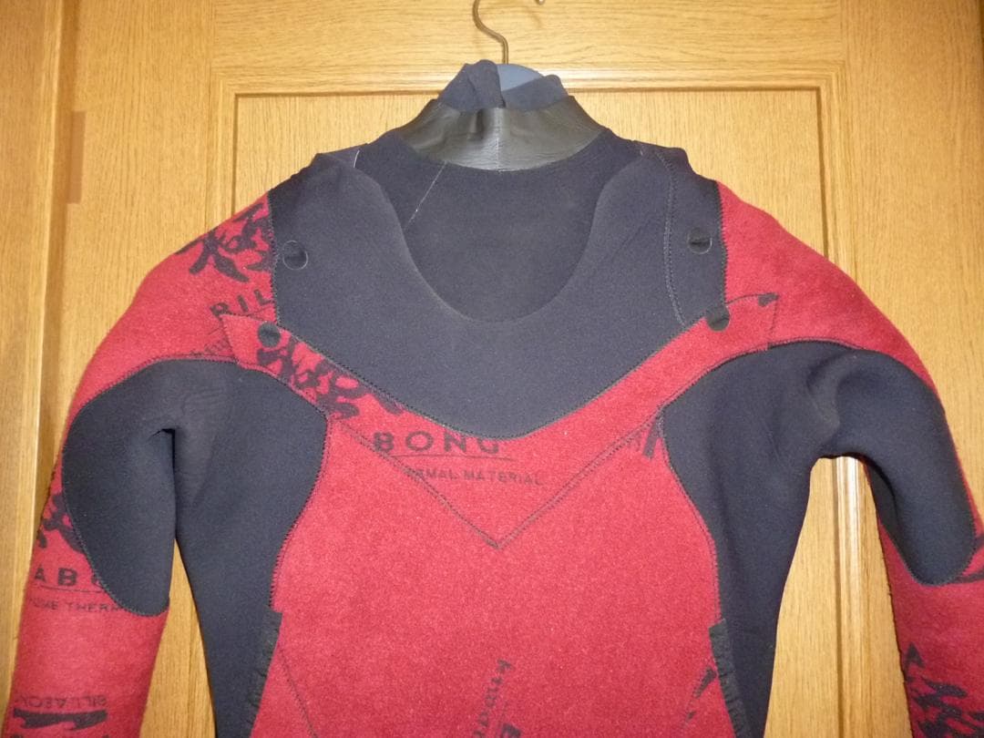 伊*藤様 Billabong（ビラボン）チェストジップセミドライ 全身裏起毛 M