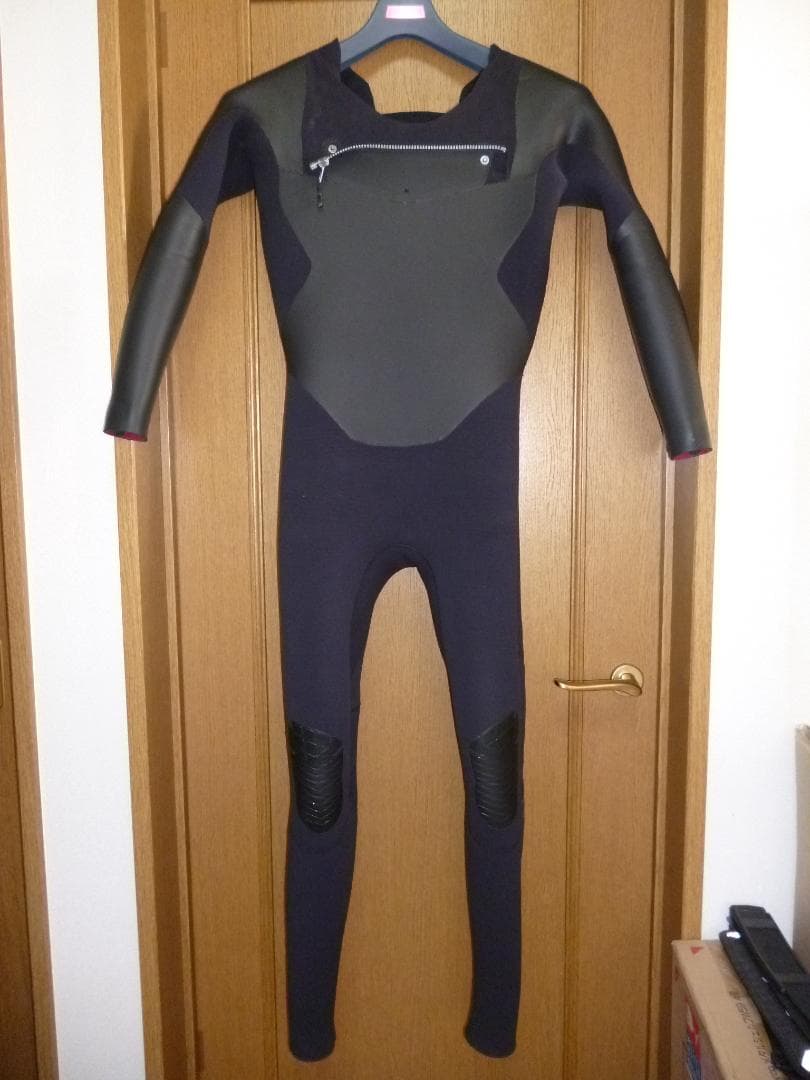 伊*藤様 Billabong（ビラボン）チェストジップセミドライ 全身裏起毛 M