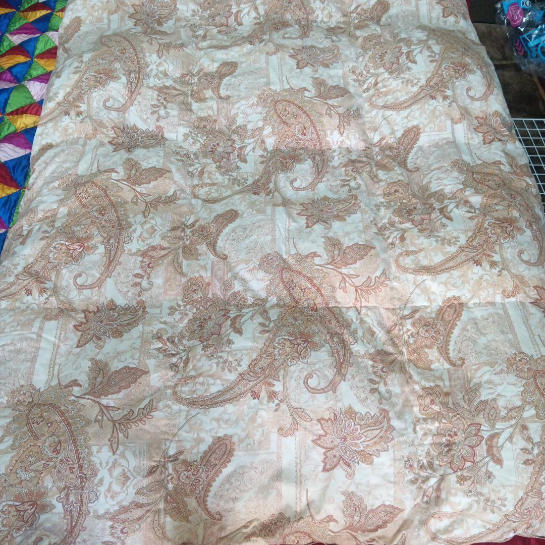 羽毛掛け布団 ベージュ系　ダウン97%　中羽毛1.1㌔ シングルサイズ