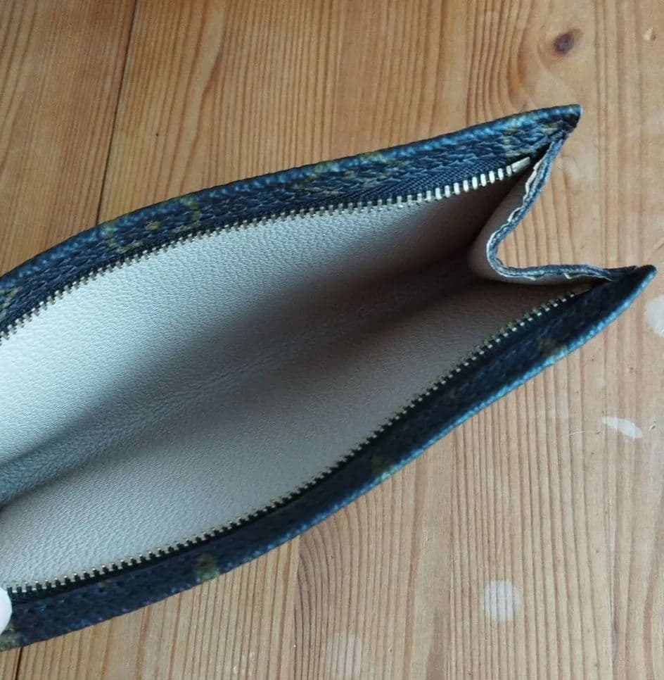 ルイ・ヴィトン M42238 プチ・バケット+ポーチ モノグラム