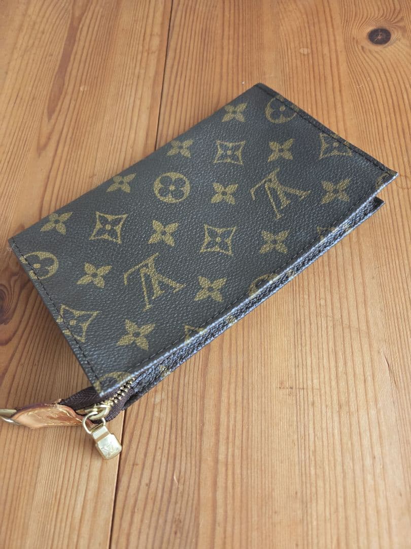 ルイ・ヴィトン M42238 プチ・バケット+ポーチ モノグラム