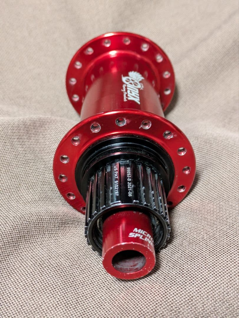 【値下げ】ONYXファットバイク用Rハブ177mmx12mm32H MSフリー