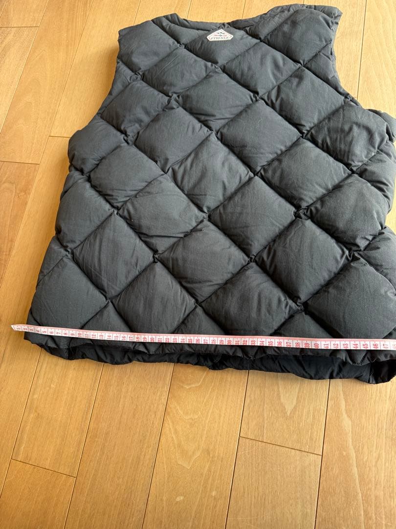 ピレネックス　ダウンベスト