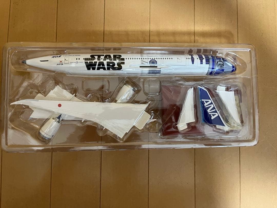 レア！非売品！ANA JET STAR WARS R2-D2 1/200スケール
