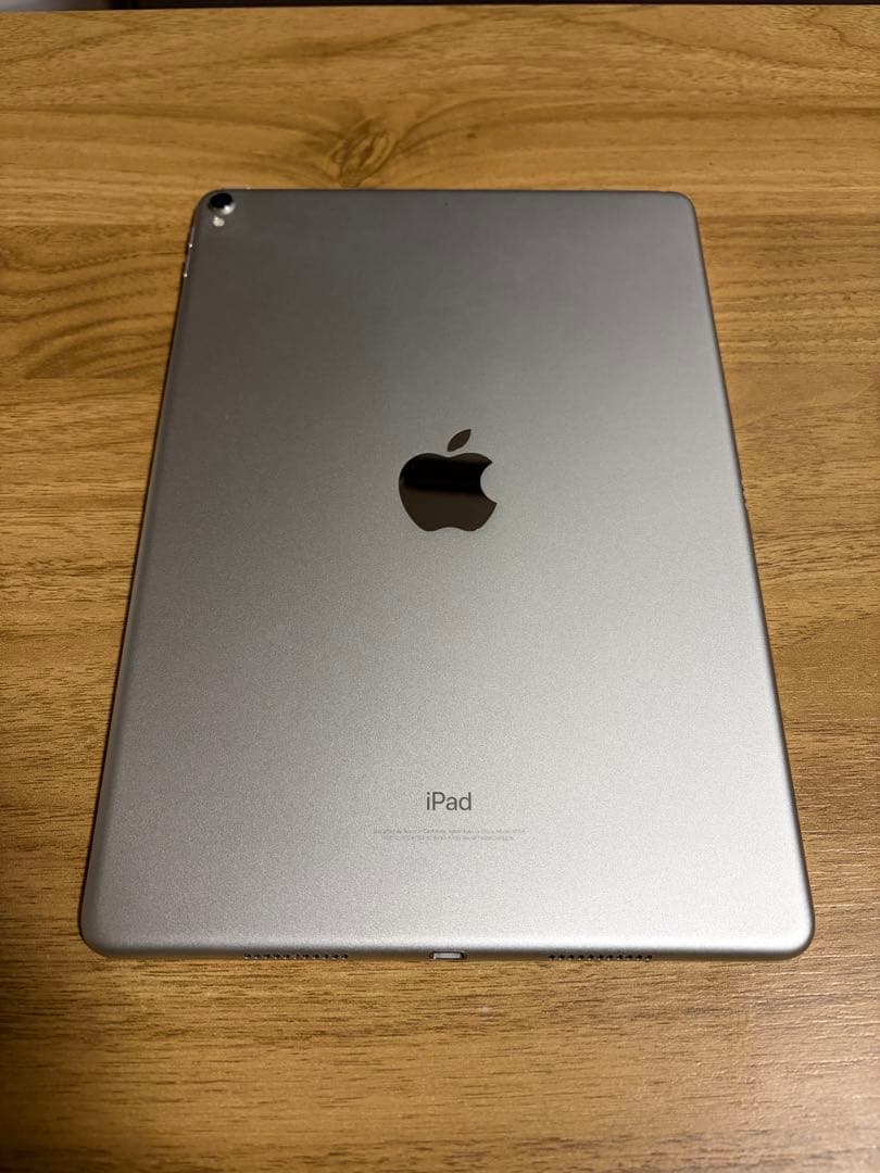 【中古美品】iPad Pro 10.5インチ本体+Apple pencil