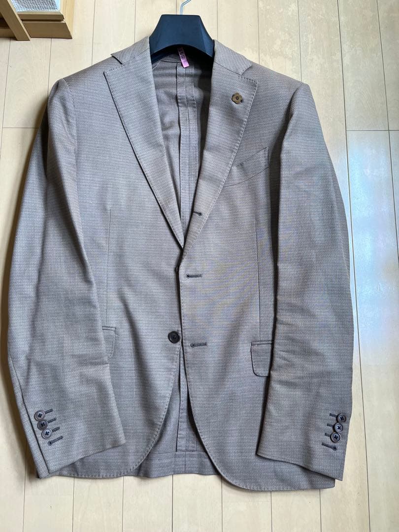 LARDINI ジャガードベージュコットンリネンスーツ