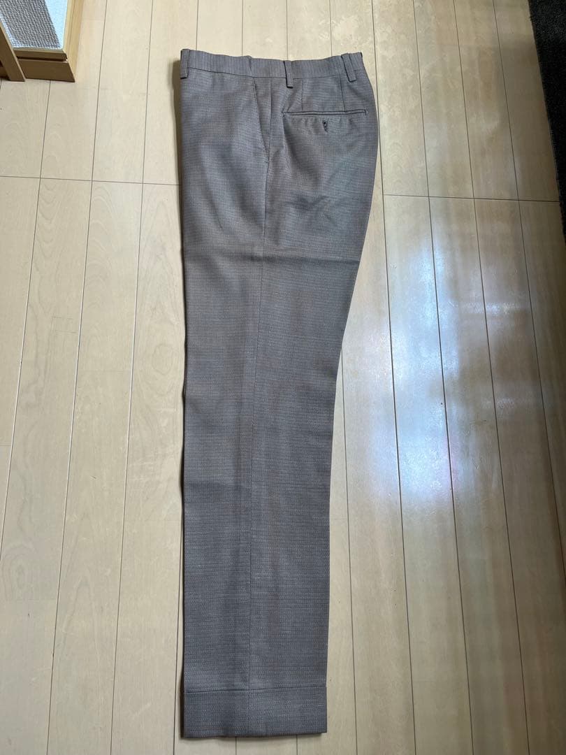 LARDINI ジャガードベージュコットンリネンスーツ