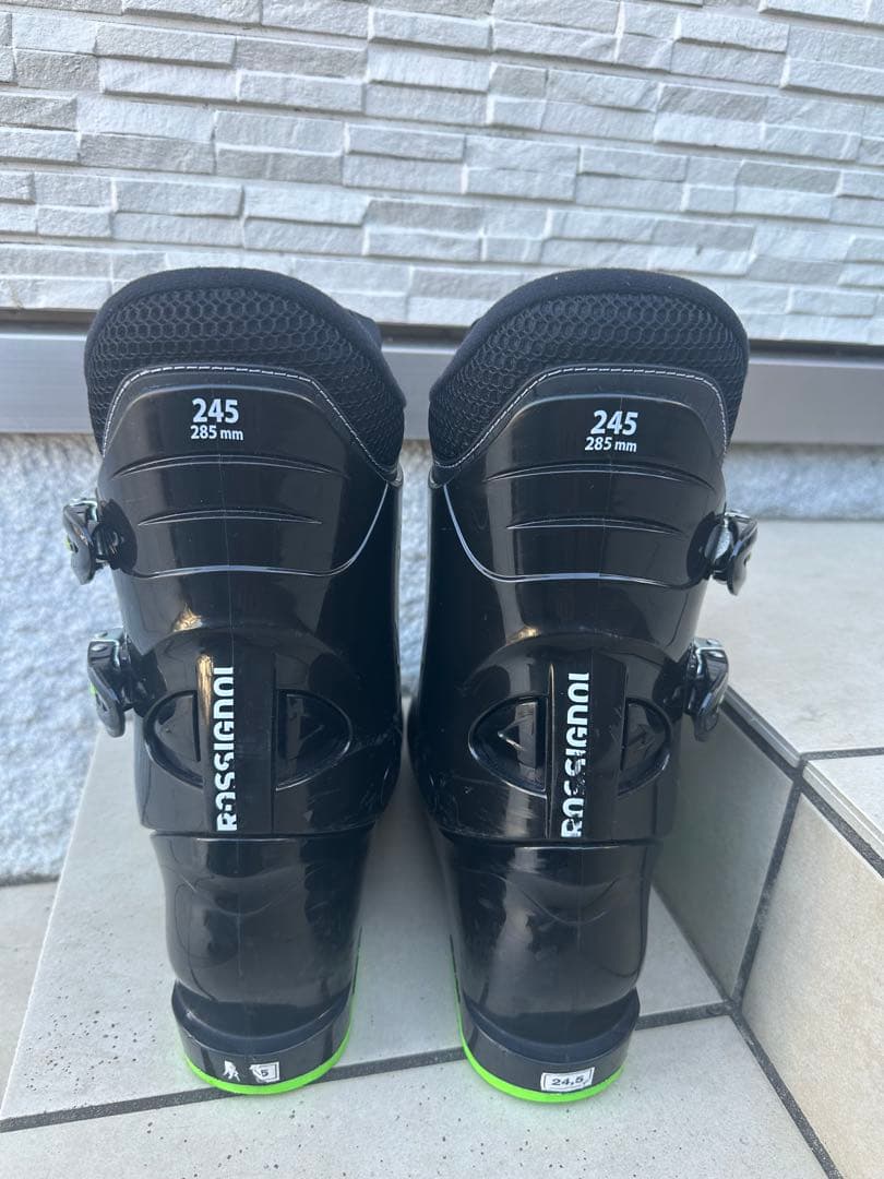ATOMIC スキー板とロシニョールブーツ24.5セット