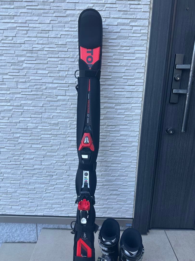 ATOMIC スキー板とロシニョールブーツ24.5セット