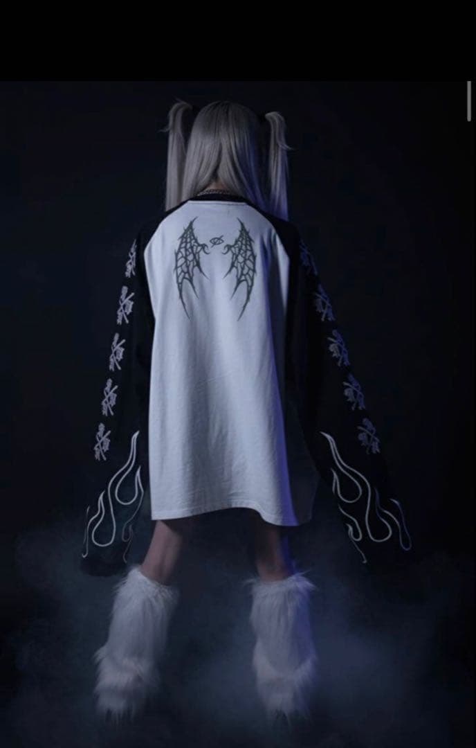 【新品未開封】KRY×GALFY 大萌袖ロングTシャツ ブラックホワイト 1枚