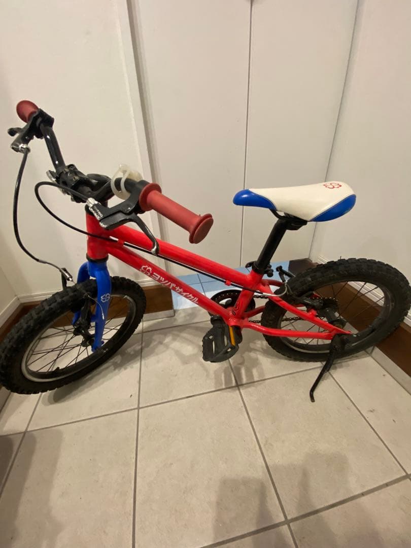 ヨツバサイクル子供用自転車 赤と青 14インチ