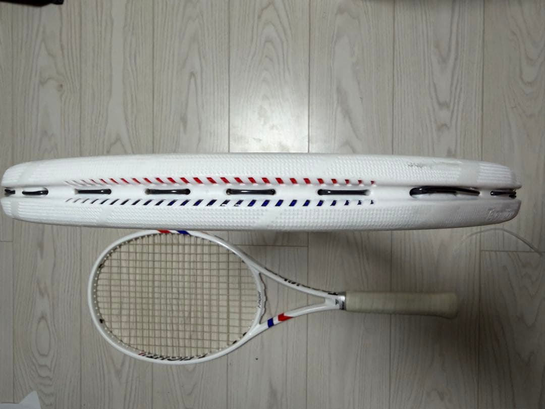 テクニファイバー　T-FIGHT 300S 2025 2本