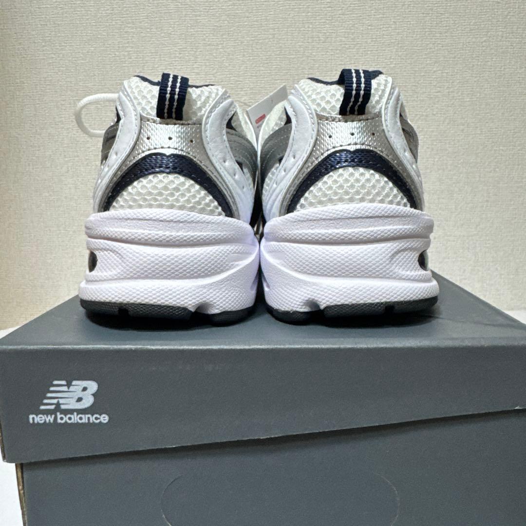 ニューバランス　MR530SG　24.5