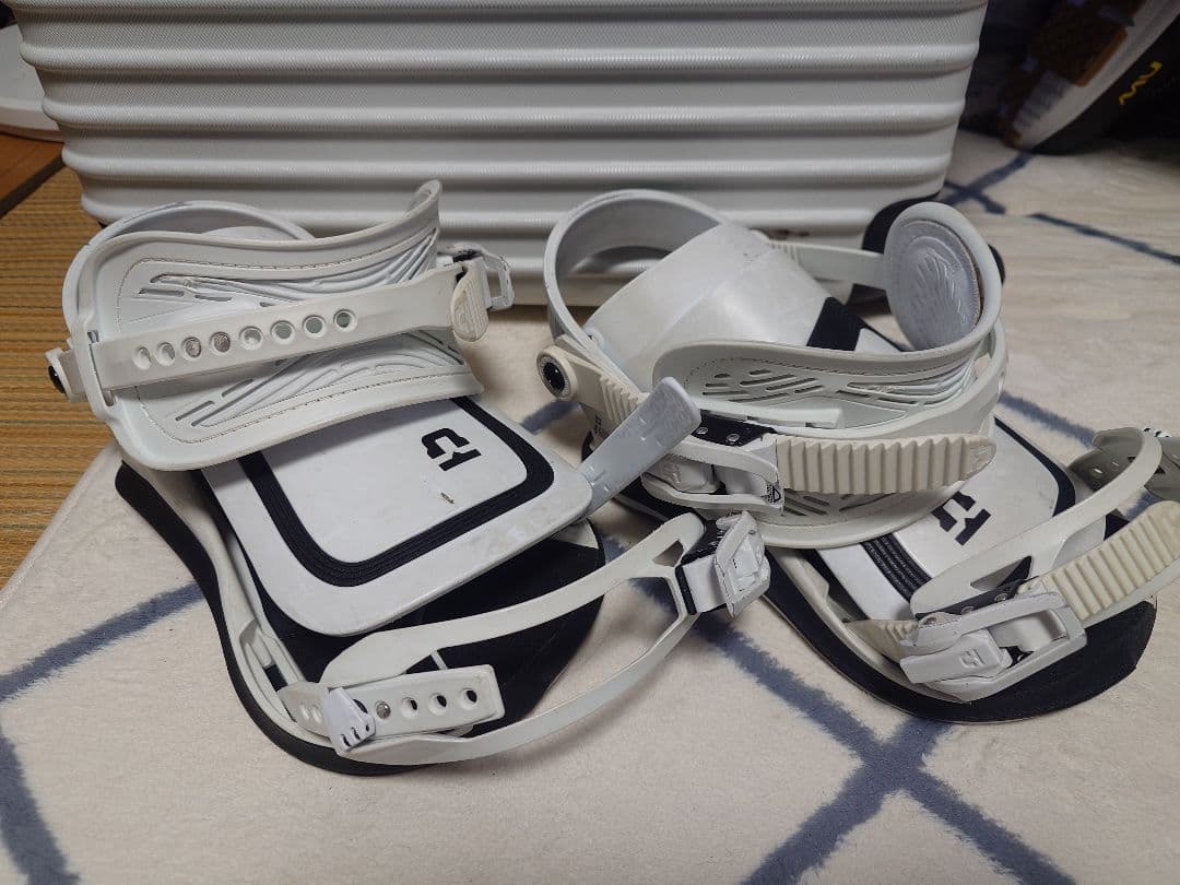 スノーボード 011Artistic balance fly 153 &union ultra