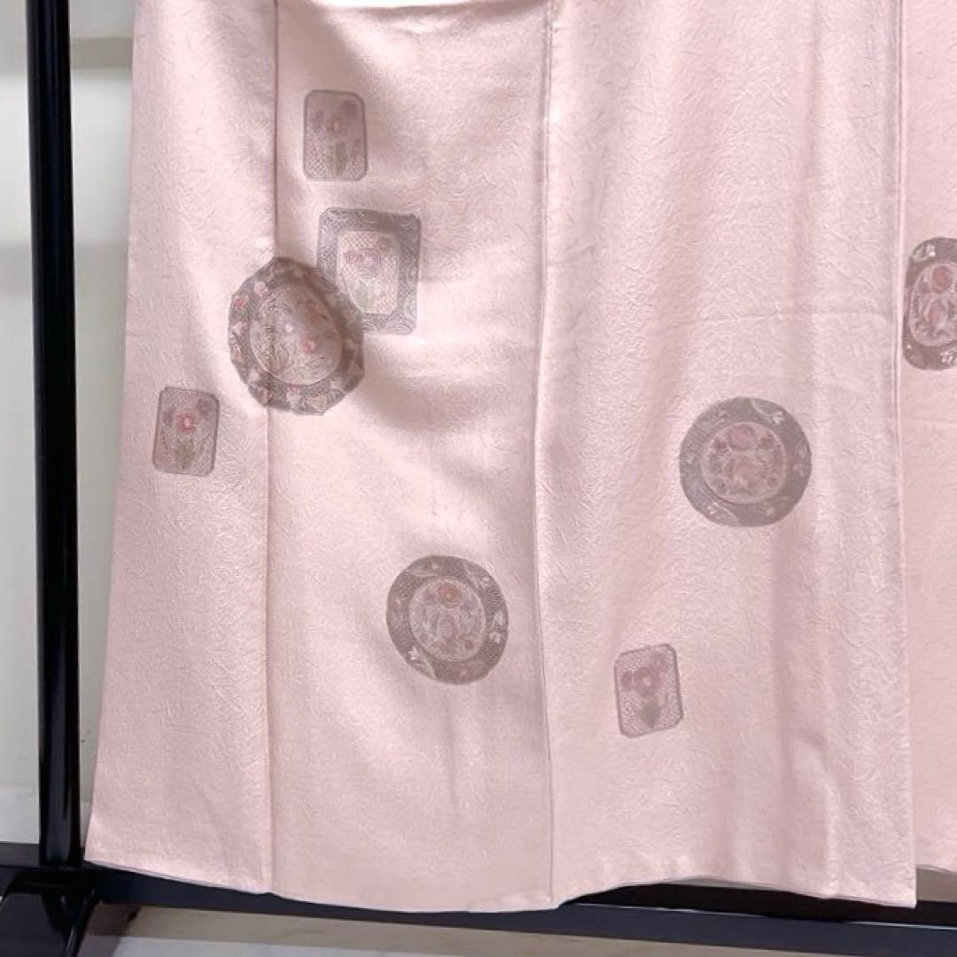 付け下げ　スワトウ刺繍　華紋　鏡裏文様　色紙　花模様　紋無し　着物　043k d