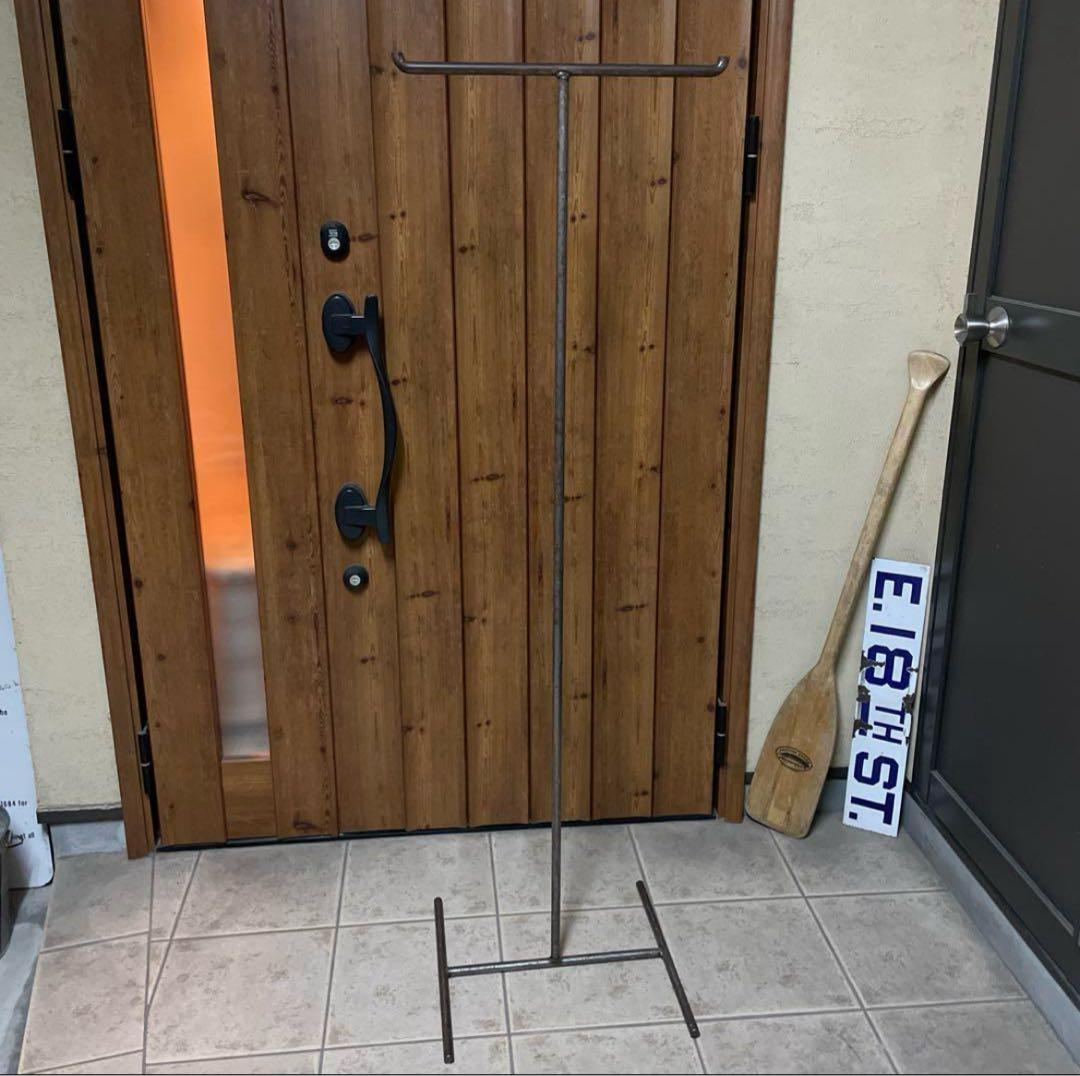 インダストリアル アイアン T字ハンガーラック シャビー 店舗什器 鉄色