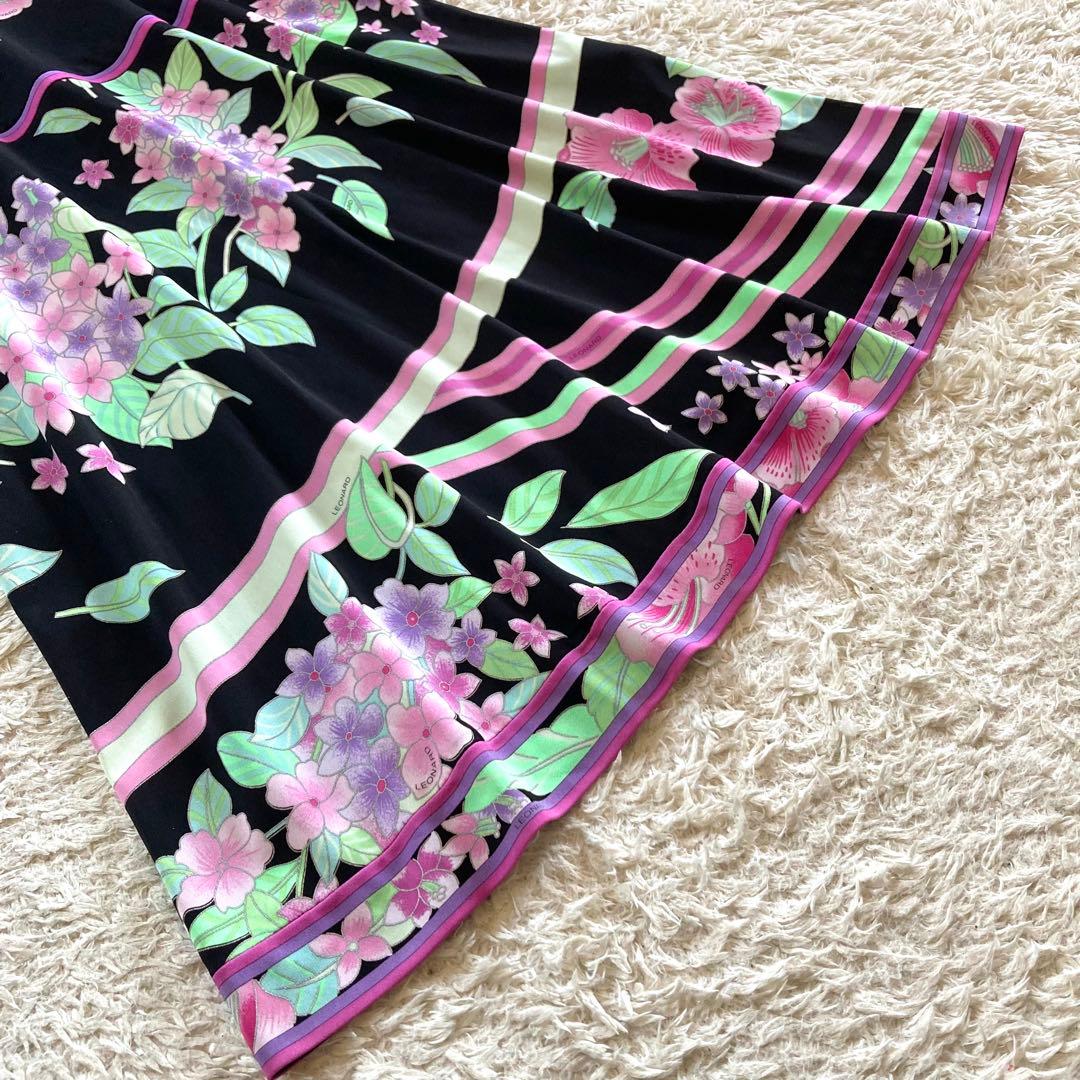 【極美品/近年】レオナール カンカン ボタニカル 花柄トリム フレアワンピース