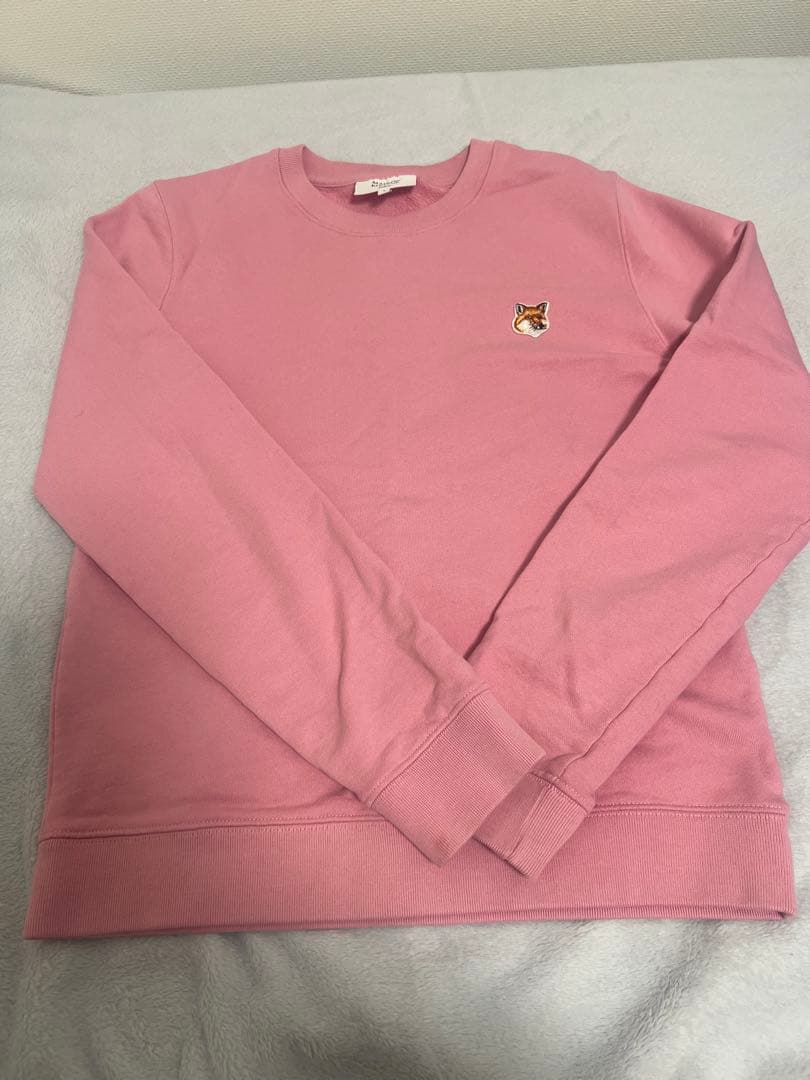 MAISON KITSUNE ピンク スウェット トレーナー