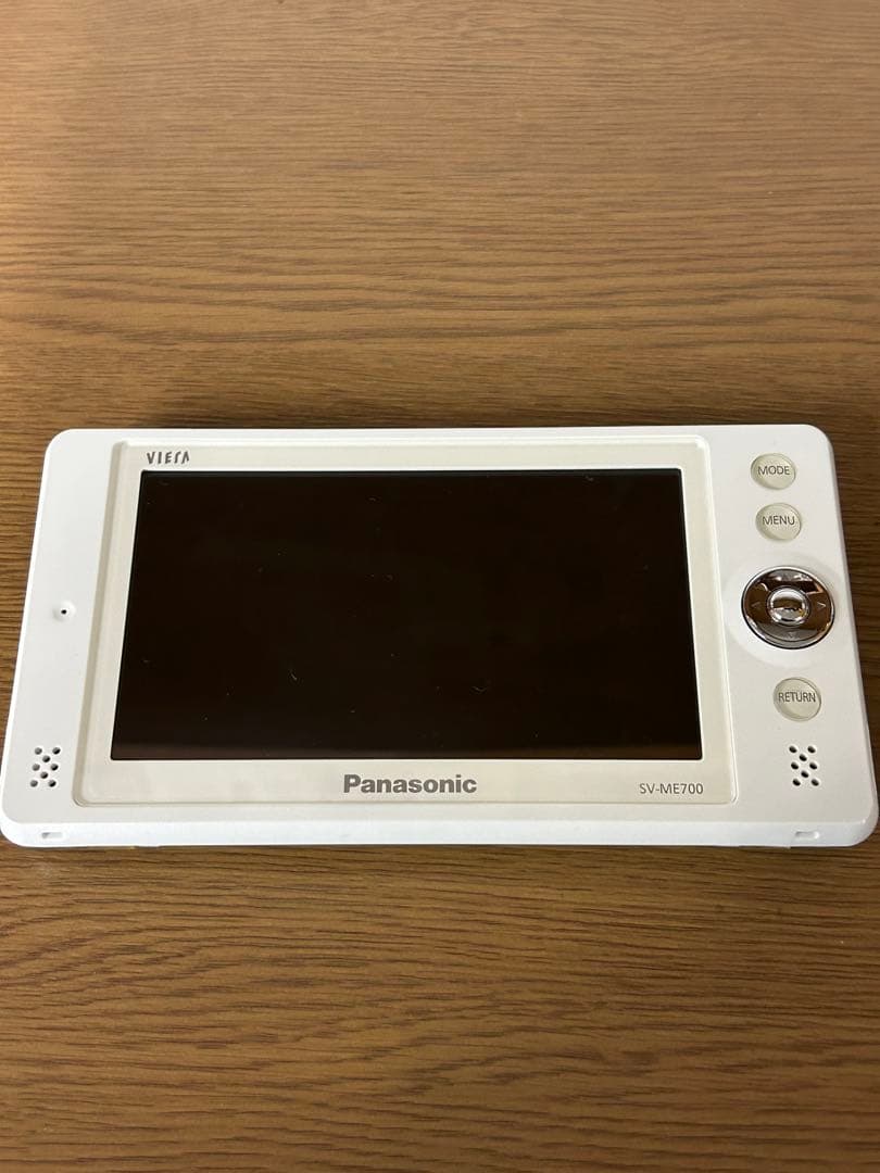 送込【PanasonicVIERA ポータブルテレビ SV-ME700】
