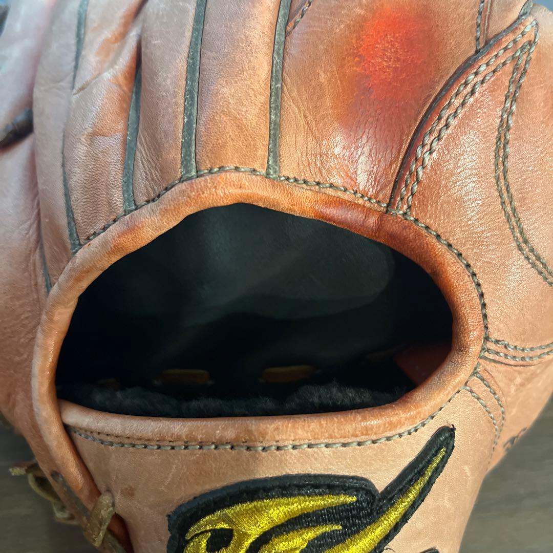 ロマネクロウ　軟式グローブ　内野手